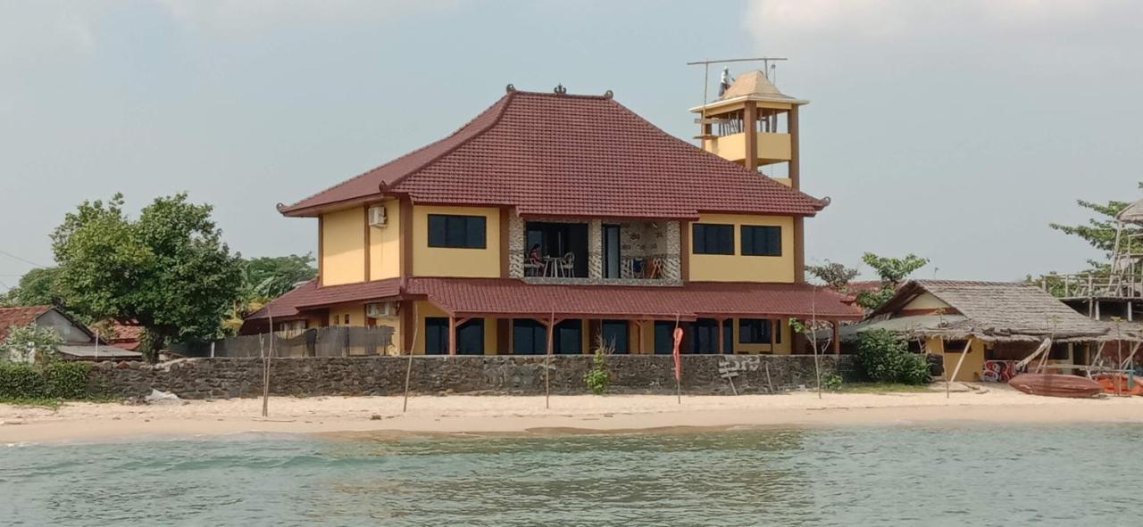 Omah Laut Bondo Jepara - By The Beach, Direct View Of The Sea, Great Base For Water Sports Margokerto Exterior foto