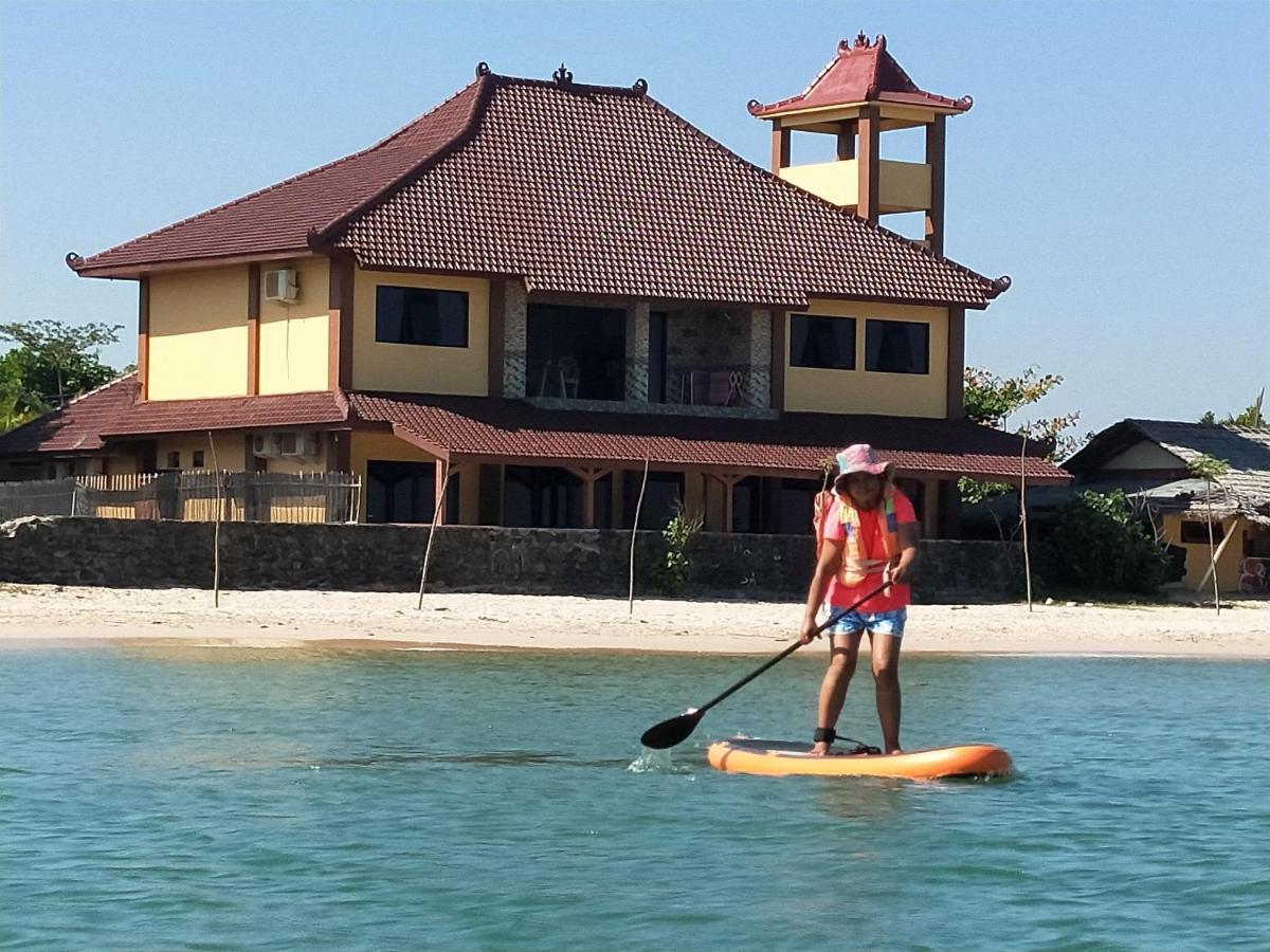 Omah Laut Bondo Jepara - By The Beach, Direct View Of The Sea, Great Base For Water Sports Margokerto Exterior foto